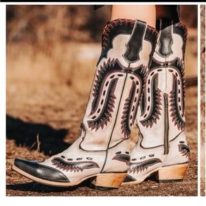 Freebird Wayne boot multi color-Black and Cream with red boots